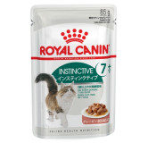 Royal Canin Instinctive +7 w sosie karma mokra dla kotów starszych, wybrednych saszetka 85g