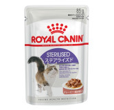 Royal Canin Sterilised w sosie karma mokra dla kotów dorosłych, sterylizowanych saszetka 85g